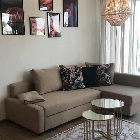 Ferienwohnung Rosengarten In Тетнанг Екстериор снимка