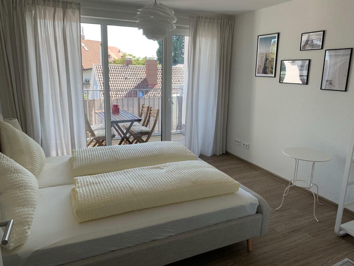Ferienwohnung Rosengarten In Тетнанг Екстериор снимка