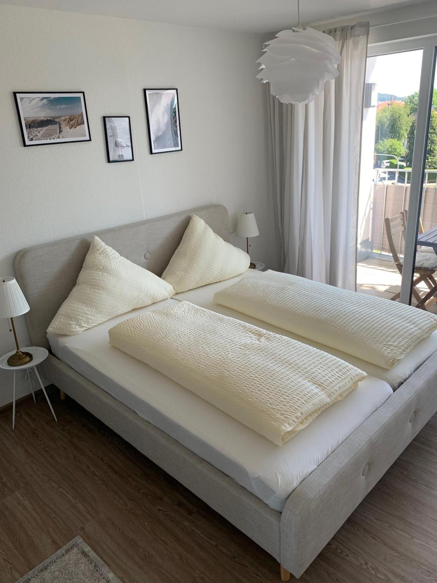 Ferienwohnung Rosengarten In Тетнанг Екстериор снимка